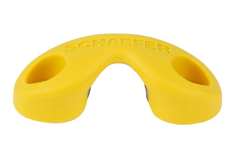 Schaefer Medium Fast Entry Plastic Fairlead